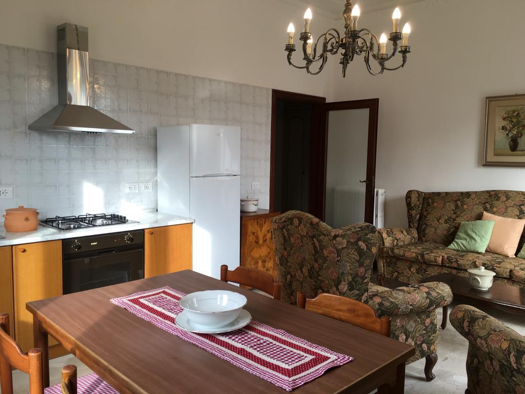 La Casa Di Nila Lägenhet Pisa Exteriör bild