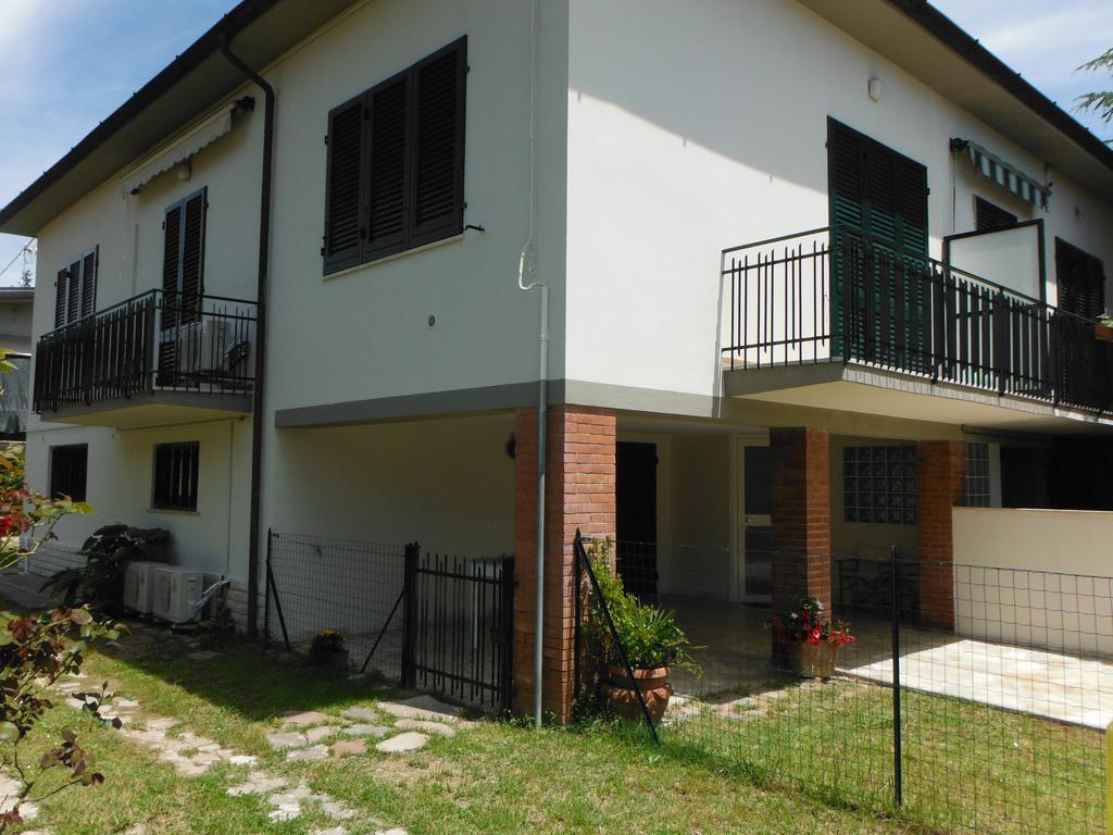 La Casa Di Nila Lägenhet Pisa Exteriör bild