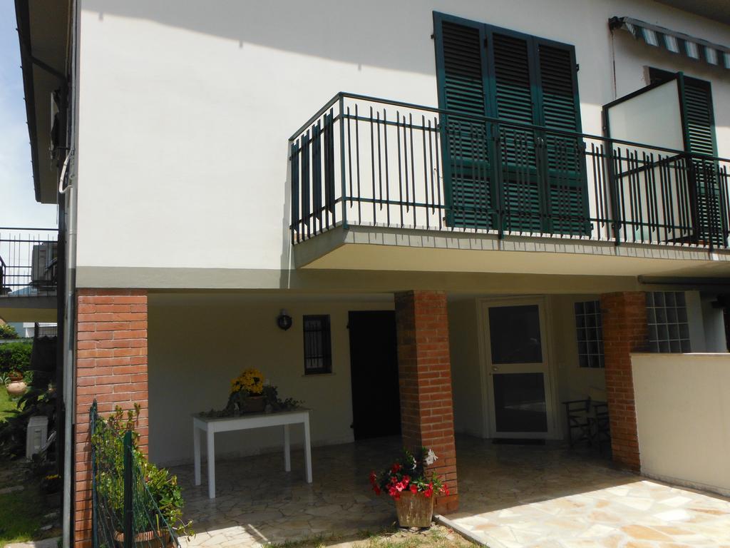La Casa Di Nila Lägenhet Pisa Exteriör bild