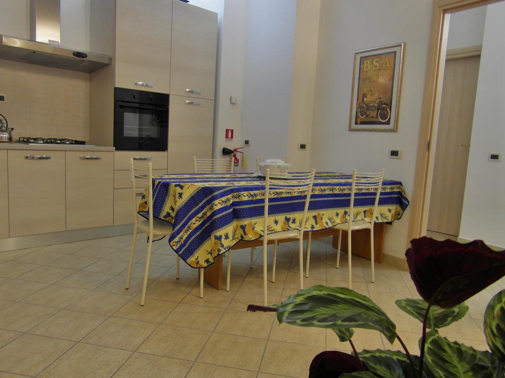 La Casa Di Nila Lägenhet Pisa Exteriör bild