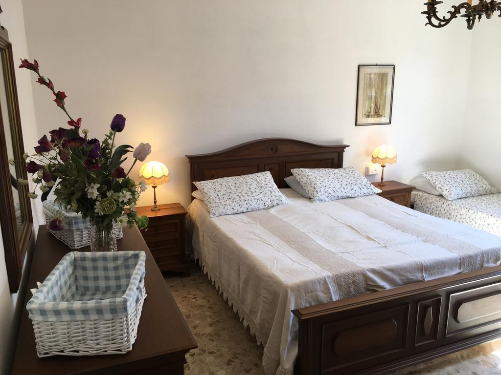La Casa Di Nila Lägenhet Pisa Exteriör bild
